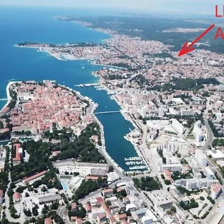 Light - With Air Conditioning Zadar