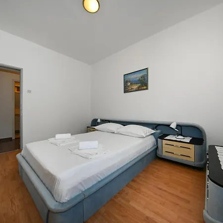 Pensjonat Light - With Air Conditioning Zadar